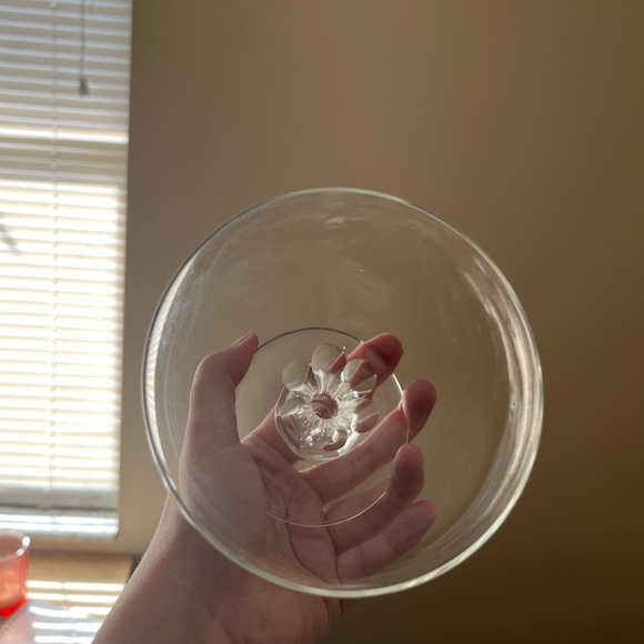 2 Glass Coupes - Picture 3 of 5